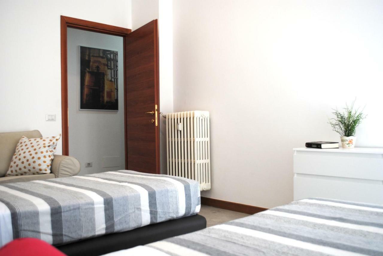 Bnbook - Galbiati Flat ลิสโซเน ภายนอก รูปภาพ